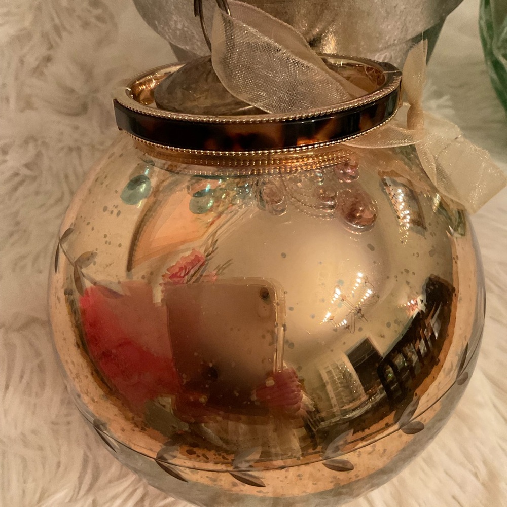 Classic Ralph Lauren gold bangle NWT
